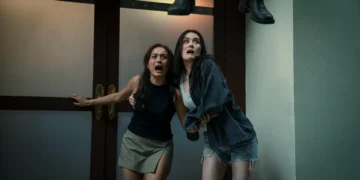 ‘Eu Sei o que Vocês Fizeram no Verão Passado’ continua ruim de propósito