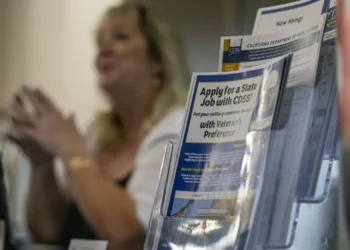 EUA acabam com serviços de emprego para imigrantes indocumentados