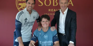 EM DIRETO: Siga os rumores e os negócios do mercado de transferências