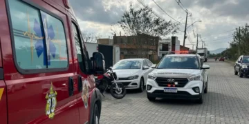 Menina de 4 anos é atropelada após sair de casa, em Ilhota