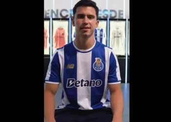 “Vamos, FC Porto”. Eis a forma como Prpic foi apresentado no Dragão