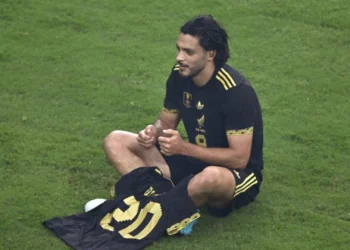 A homenagem de Raúl Jiménez a Diogo Jota após marcar na final da Gold Cup