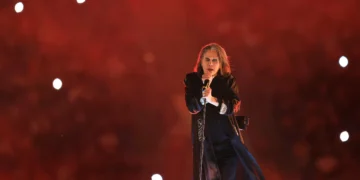Como assistir ao último show de Ozzy Osbourne ao vivo e online
