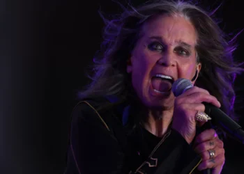 Descubra a música de Ozzy Osborne que combina com o seu signo do zodíaco