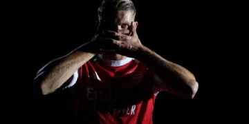 EM DIRETO: Siga os rumores e os negócios do mercado de transferências