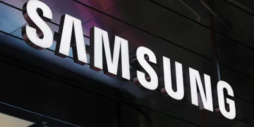 Lucro da Samsung despenca 55% no 2º tri com vendas fracas e China