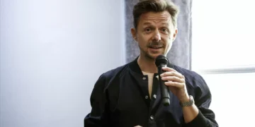 DJ Martin Solveig despede-se dos palcos perante 70 mil fãs