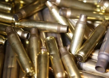 Empresa de armas brasileira vai transferir parte da produção para EUA