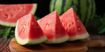 Casca de melancia no lixo? Nem sabe os benefícios que está a desperdiçar