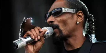 Snoop Dogg critica cena com casal lésbico em filme da Disney