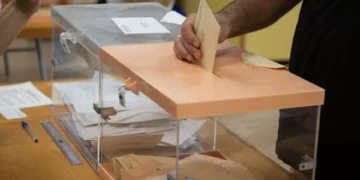 É estrangeiro e vive em Portugal? Quer votar nas Autárquicas? Saiba como