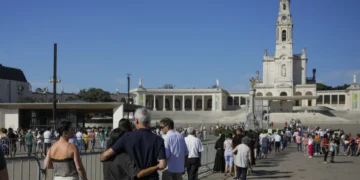 Milhares de migrantes esperados até quarta-feira na peregrinação a Fátima