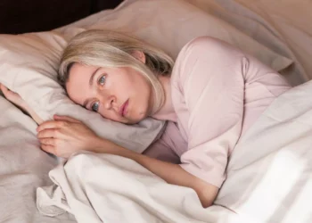 Noites mal dormidas podem aumentar risco de 172 doenças, diz estudo