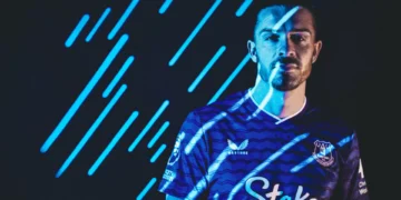 EM DIRETO: Siga os rumores e os negócios do mercado de transferências