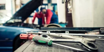 Jovem de 19 anos morre após parada cardiorrespiratória durante expediente em oficina de Blumenau