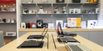 Lucro do grupo chinês Lenovo dispara 108% no primeiro trimestre fiscal