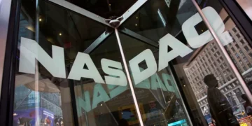 Futuros em NY avançam antes dos principais dados de inflação esperados para a semana