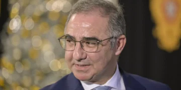 Bolieiro diz que Marcelo vai voltar aos Açores: “Mais depressa possível”