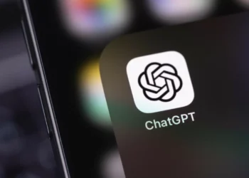 Consultou ChatGPT para deixar de consumir sal e desenvolveu doença rara