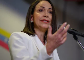 Maria Corina Machado denuncia desaparecimento de luso-venezuelano