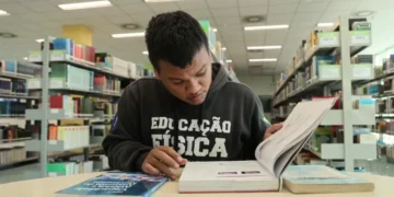 Universidade Gratuita transforma bolsas em serviço social em SC