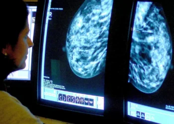 Cientistas descobrem novas formas de reprogramar células para combater cancro