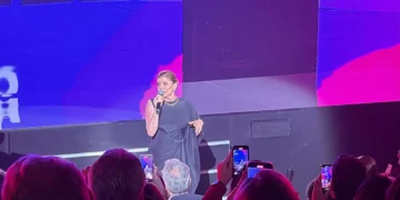 Odete Roitman ‘reaparece’ na Globo para enaltecer publicidade de Vale Tudo