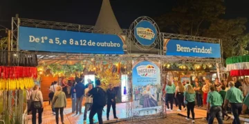 Santa Catarina em festa: explore cultura, gastronomia e tradições além da Oktoberfest