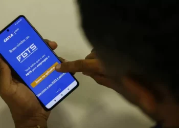 FGTS: Governo limita antecipação do saque-aniversário e cria período de carência a partir de novembro