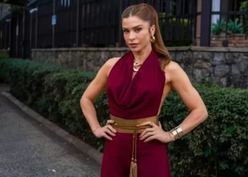 O gol sem didatismo e a decepção na estreia de ‘Três Graças’, na TV Globo