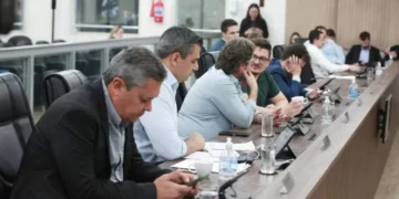 Câmara de Blumenau aprova lei que veda apoio a entidades que incentivem invasões de propriedades