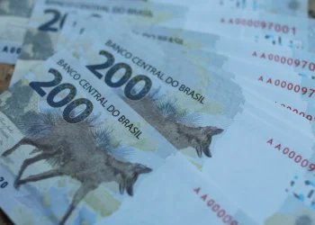 Taxas dos DIs caem após dados de inflação abaixo do esperado no Brasil e nos EUA