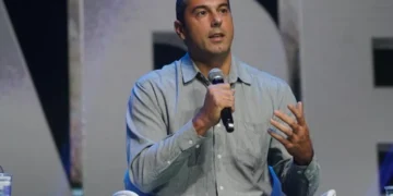 Marcelo Beraldo, diretor artístico do Lollapalooza Brasil, conta bastidores do festival