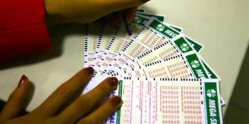 Mega-Sena acumula novamente e prêmio principal vai para R$ 48 milhões