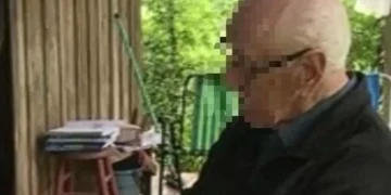 Nunca é tarde: idoso de 91 anos aprende a ler e escrever com ajuda da bisneta em SC