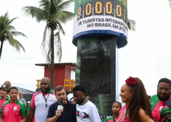 Brasil tem recorde de 9 milhões de turistas internacionais em 2025