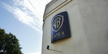 Netflix é a preferida da Warner Bros: Empresa rejeita oferta hostil da Paramount