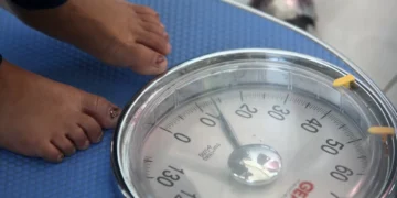 Um em cada sete portugueses com obesidade não reconhecem ter a doença