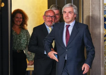 Ministro da Defesa não fala sobre eventual envio de militares portugueses para a Gronelândia