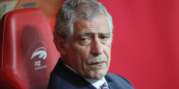 Fernando Santos no centro de dívida de 2,6 milhões que a FPF vai liquidar