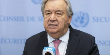 Secretário-geral da ONU quer diálogo com o Irão de modo a evitar crise