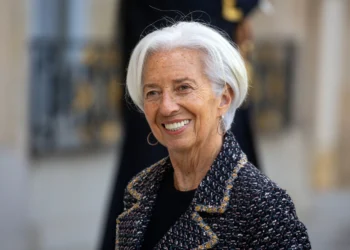 Lagarde saiu abruptamente de jantar em Davos depois de considerar ofensivos comentários do secretário do Comércio americano
