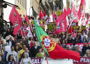 Reunião entre primeiro-ministro e CGTP termina sem cedências no pacote laboral