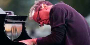 Mário Laginha: “Às vezes sento-me ao piano um bocado revoltado a pensar, deixa ver se desabafo aqui um pouco”