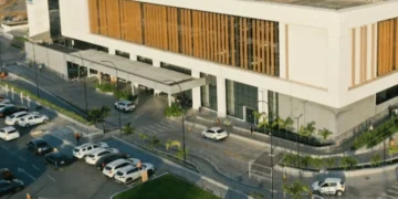 Dasa vende hospital por R$ 1,2 bi, mas repercussão é mista e DASA3 tem dia volátil