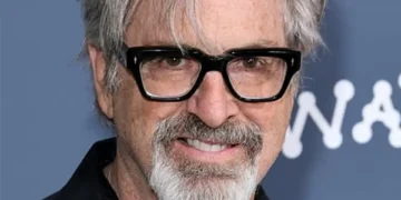 Morreu o ator Robert Carradine. Tinha 71 anos