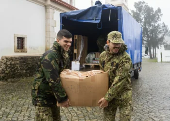 Força Aérea recolhe 130 toneladas de bens doados