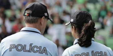 “Totalmente atípica”: especialistas e sindicatos dividem opiniões sobre nomeação de Luís Neves para MAI