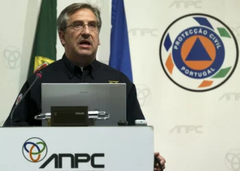 Proteção Civil diz que não se justifica ativar Mecanismo Europeu. “Portugal ainda não esgotou a sua capacidade” de resposta