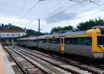 Circulação ferroviária começa a recuperar